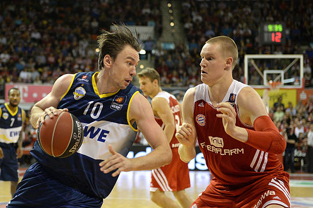 并无内出血 并无内出血