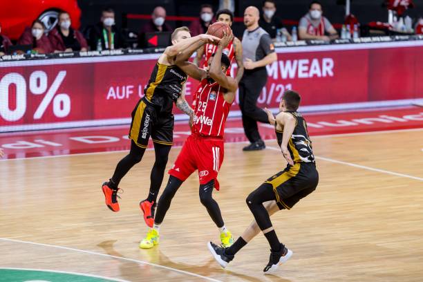 球足球转会 球足球转会