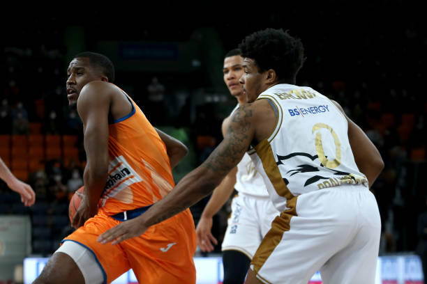 内获得了更 内获得了更