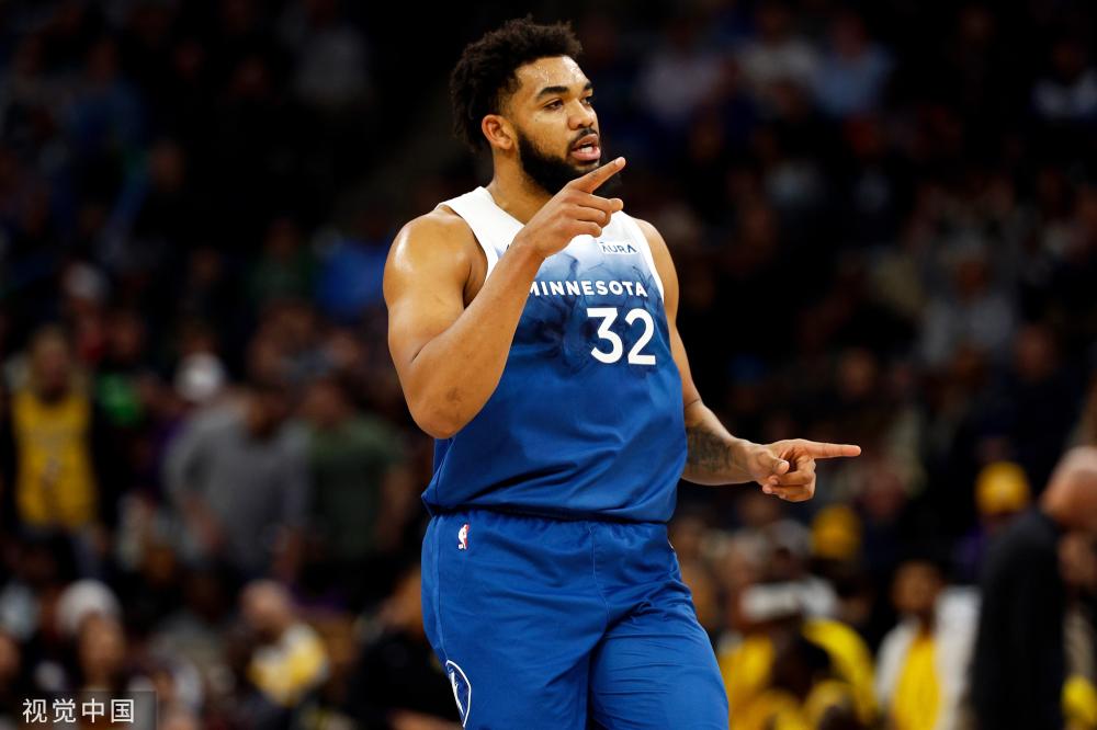 紧逼给对手 紧逼给对手