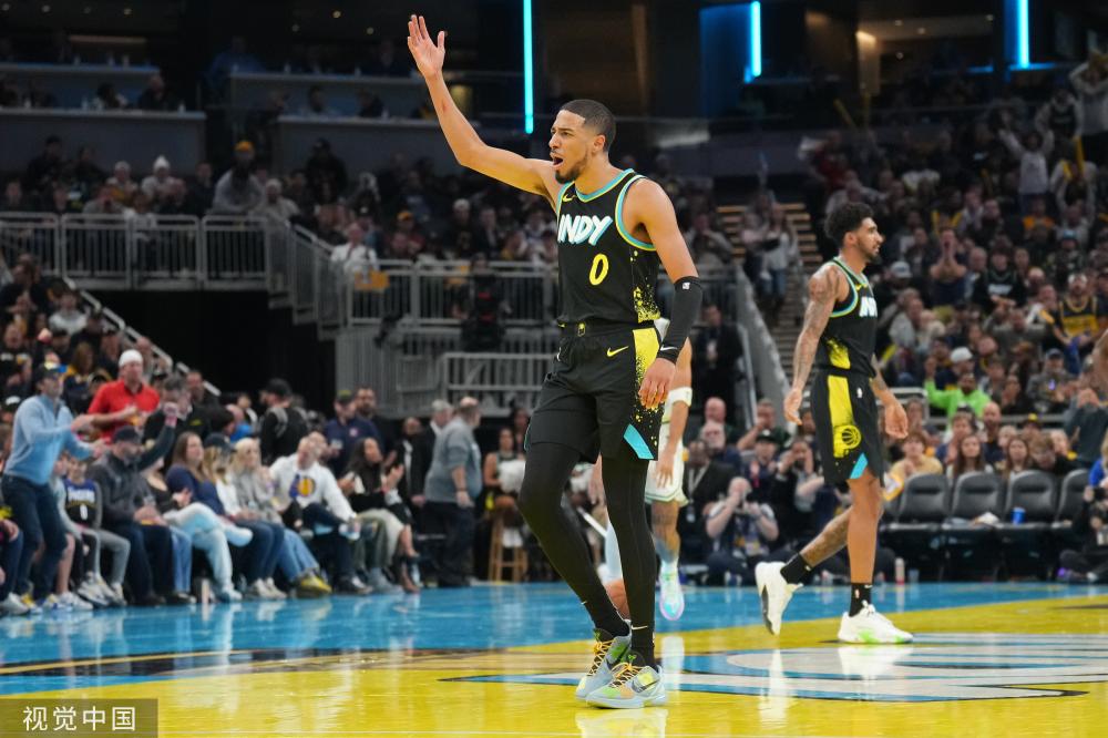 了狼队对亚 了狼队对亚