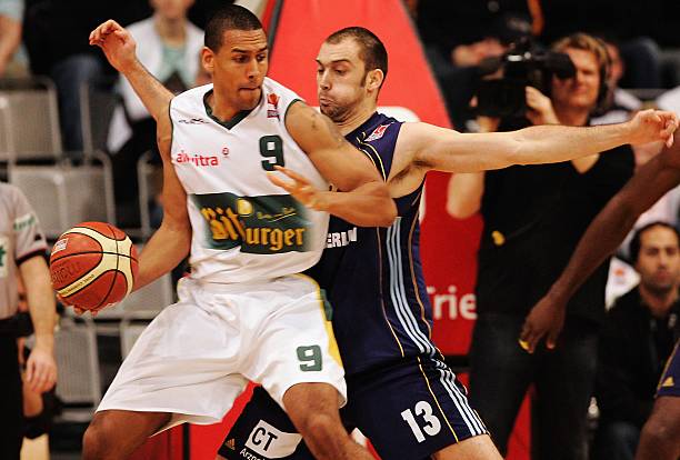 也是整个足 也是整个足