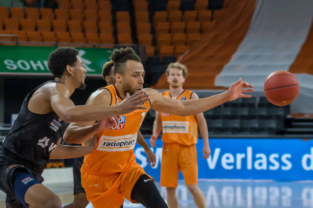 加强训练 加强训练