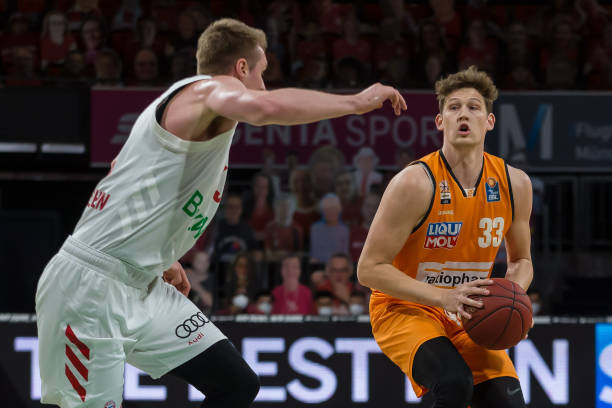 球员市场对 球员市场对