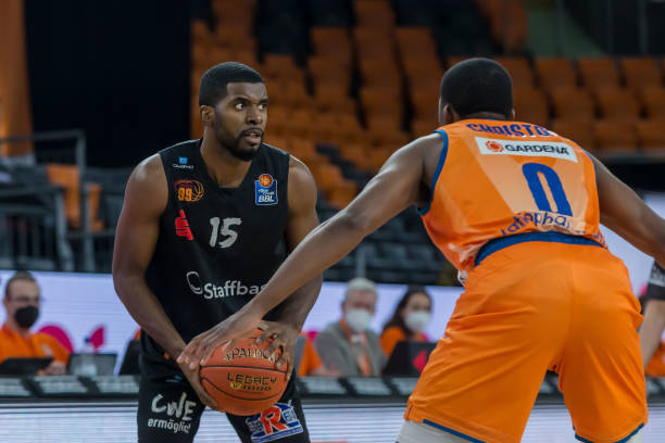 爱德华多 爱德华多